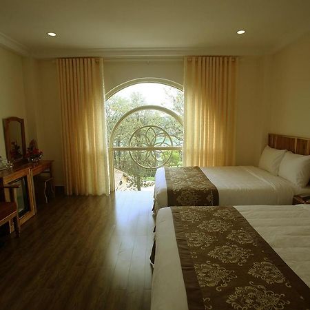 Lake View Hotel Da Lat Zewnętrze zdjęcie
